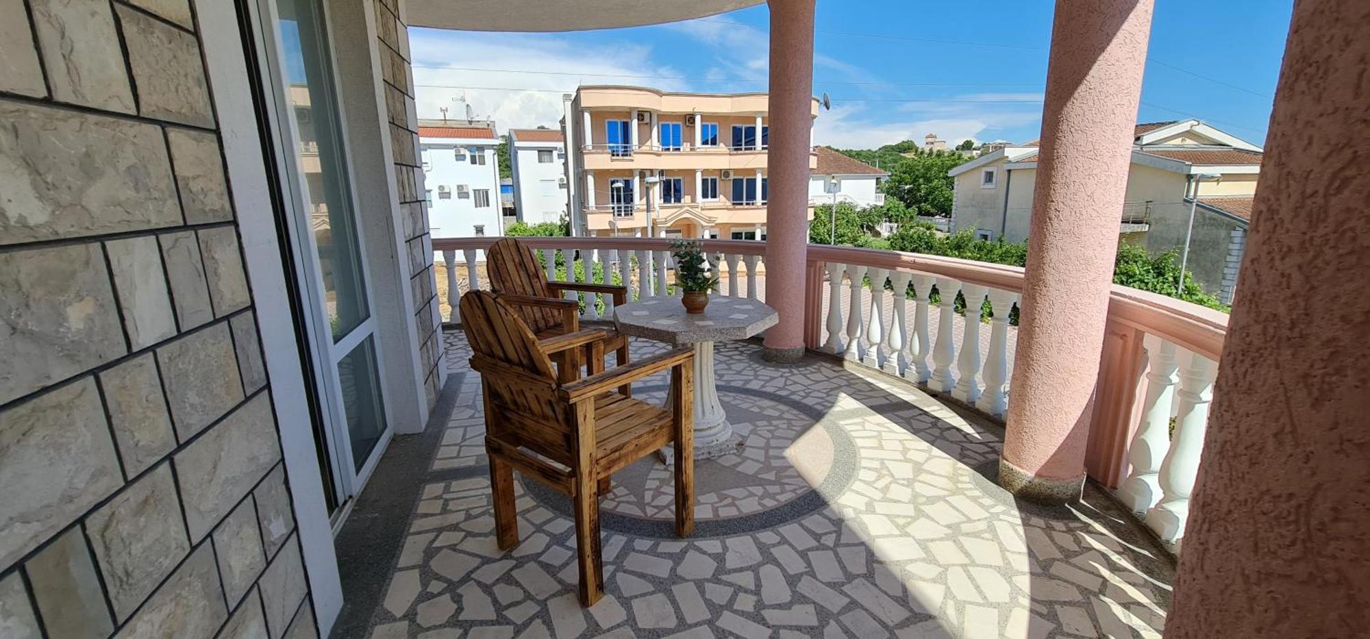 Kurt Apartaments Ulcinj Quarto foto